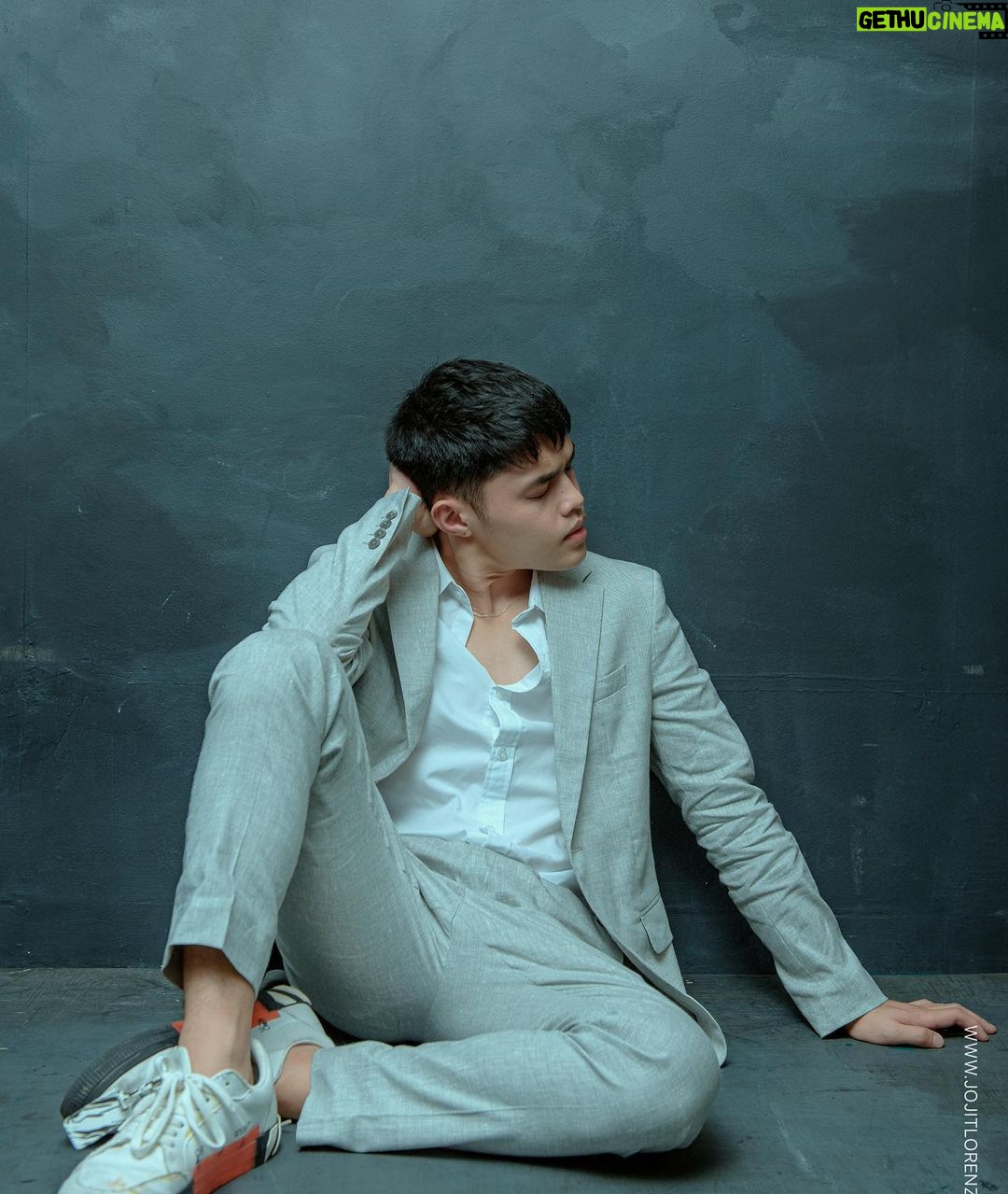 Elijah Canlas Instagram - shot by @jojitlorenzo