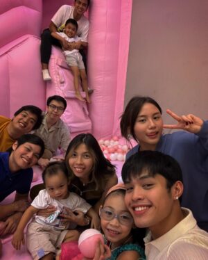 Elijah Canlas Instagram - saket naman nun!