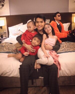 Elijah Canlas Instagram - some photos of us goofing around before the abs-cbn ball. #forevergrateful 

prince and i got to talk about my state of mind going into the event. we ended up talking about JM and how i wanted to pay my respects and celebrate him at the same time. then he just started to envision me on a pilgrimage through a modern day pilgrim look. thank you, @iamprincepadilla for your art and for allowing me the chance to work with you for this one.