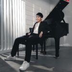 Elijah Canlas Instagram - I don’t know about you but I think Elijah Canlas’ performance in Keys to the Heart is absolutely ✨inspired✨The keys to his performance? Sheer talent and hard work. Elijah shares that the preparation involved taking piano lessons and going on immersions to meet people on the spectrum. “[There was] pressure to represent the character the right way, the most correct way. And aside from playing someone on the spectrum, yung piano kasi is so technical, and I know many classical pianists train decades to be where they are. Ako I had a month!” “I’m still grateful na tinulungan nila ako mag-prepare and binigyan nila ako ng resources in that span of time pero yung piano lagi akong kinakabahan.” Watch Elijah Canlas and Zanjoe Marudo in Keys to the Heart, now playing on Netflix 🎹🥊 📷: @borgyangeles #ElijahCanlas #KeysToTheHeart #Netflix