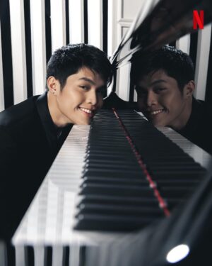 Elijah Canlas Instagram - I don’t know about you but I think Elijah Canlas’ performance in Keys to the Heart is absolutely ✨inspired✨The keys to his performance? Sheer talent and hard work. 

Elijah shares that the preparation involved taking piano lessons and going on immersions to meet people on the spectrum. “[There was] pressure to represent the character the right way, the most correct way. And aside from playing someone on the spectrum, yung piano kasi is so technical, and I know many classical pianists train decades to be where they are. Ako I had a month!” 

“I’m still grateful na tinulungan nila ako mag-prepare and binigyan nila ako ng resources in that span of time pero yung piano lagi akong kinakabahan.” 

Watch Elijah Canlas and Zanjoe Marudo in Keys to the Heart, now playing on Netflix 🎹🥊

📷: @borgyangeles

#ElijahCanlas #KeysToTheHeart #Netflix