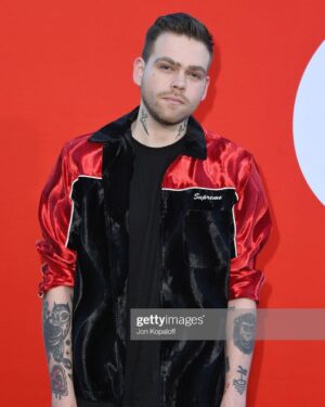 Elijah Daniel Instagram - here are some cute GETTYIMAGES of me from a MOVIE PREMIERE (no big deal) so that you all know how popular and well liked i am :-)