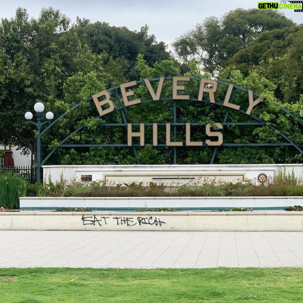 Elijah Daniel Instagram - 🧚🏻‍♀️✨ Beverly Gardens Park