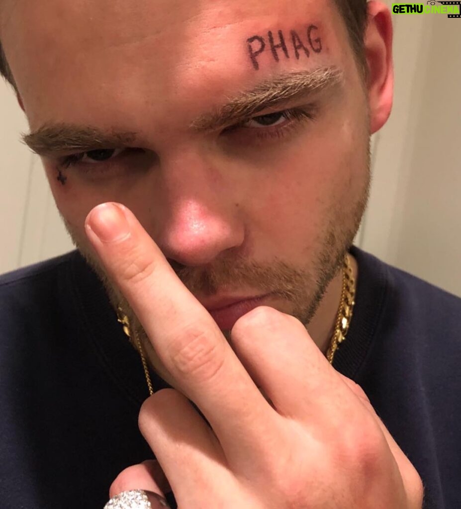 Elijah Daniel Instagram - thank u @tanamongeau for the patchy at-home already infected face tattoo. LIL PHAG.