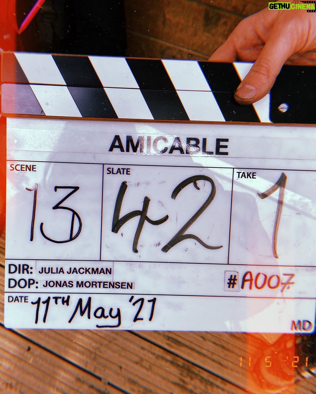 Eliot Salt - 27.5K Likes - We filmed a bloody pilot! And forgot to take any nice photos that don’t give away the costumes!
🎬📷🐀🏕🏳️🌈🥛🌧🦉🐓🕶