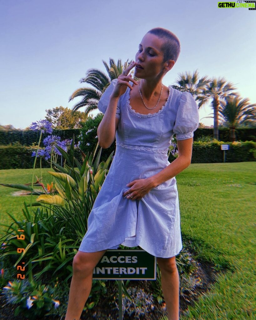 Eliot Salt Instagram - “Ah les garçons! Je ne m'y attendais pas du tout” ~ Dannii Minogue (We went to Nice) Villefranche-sur-Mer