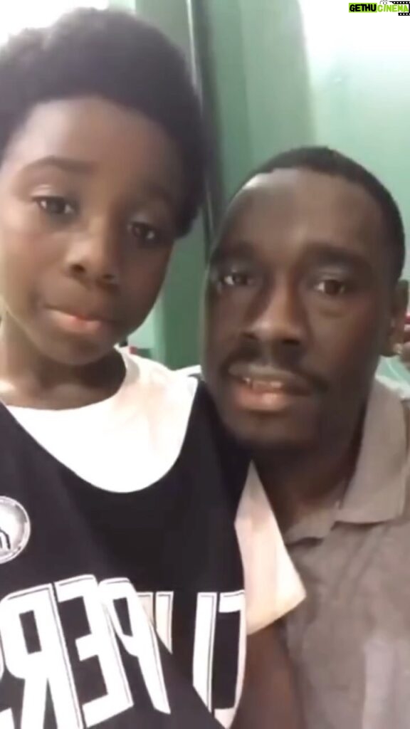 Elisha Williams Instagram - My dads always been my coach for the two things I love. Throwback video I was 8yrs old here. 15 points 10 rebounds 3 ast 6 steals #basketballgame #ILoveBasketball&Acting #entertainment #love #talant #hardwork #fun