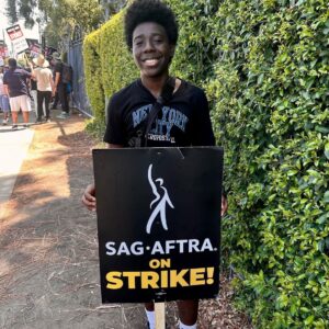 Elisha Williams Instagram - Choices today will shape your tomorrow. What are you doing today? I joined my fellow peers on the picket line. #Strike #Solidarity #sagaftra #Dare2Dream