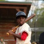Elisha Williams Instagram – The quality of these pictures are top tier 😂 
#thewonderyears #season2
