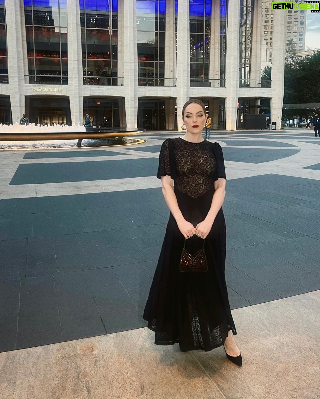 Elizabeth Gillies Instagram - Beautiful night at the @nycballet with @kristinmcnamara & @reformation 🩰🖤 David Koch Theater, New York City Ballet