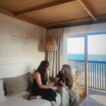 Elizabeth Gillies Instagram - Weird times. Good company. 🌊