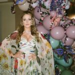Elizabeth Gillies Instagram - Tonight! Dynasty’s penultimate episode and Fallon’s magical baby shower. Don’t miss it 🦋