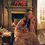 Elizabeth Gillies Instagram - New Dynasty Friday featuring this magical 1970’s Hanae Mori number 🦋