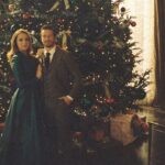 Elizabeth Gillies Instagram - And just like that 🎄