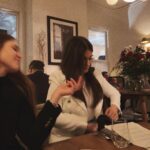 Elizabeth Gillies Instagram - Perfect, sleepy weekend with my favorite people ✨ Savannah, Georgia