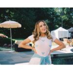 Elizabeth Gillies Instagram - ✌🏻2021