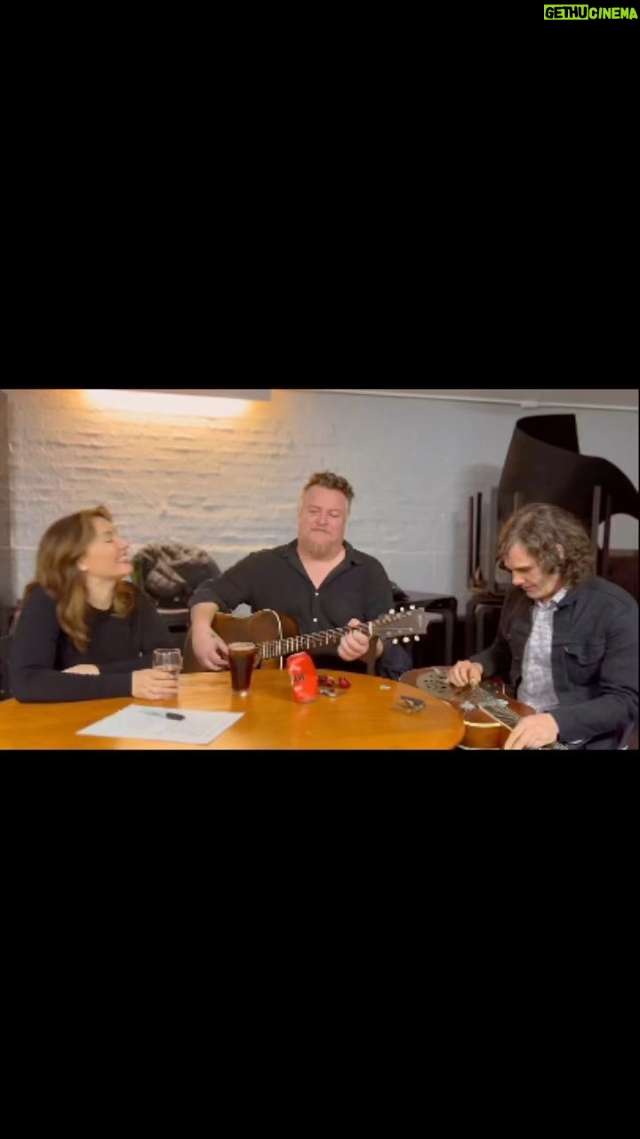 Ella Hooper Instagram - SATURDAY NIGHT MELBS!! We are heading to the @brunswickballroomaus with our full band show and we’re bringing the incredible @ramblinvanwalker with us! Tix available thru @moshtix or ellahoopermusic.com 💫