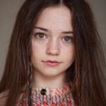 Ella Lee Instagram - #photoshoot #berlin #streetstyle #premiere #ellalee #dark #netflix #darknetflix #hannahkahnwald @neidig_org #neidig #hanniundnanni Berlin, Germany
