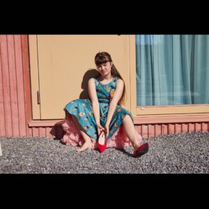 Ella Lee Instagram - A series of unspectacular events 3.0 
.
.
.
.
.
.
#aseriesofunspectacularevents #50slook #fotoshooting #pastelaesthetic #agenturneidig #actress #ellalee