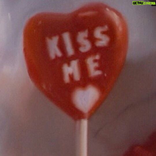 Ella Lee - 6.3K Likes - I’m Irish
.
.
.
.
.
.
.
.
.
.
. #kissmeimirish #redretro #retro