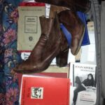 Ella Rumpf Instagram - travel Light-jan-mai in Prague-#herzproject ❣️