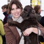 Ellen Hillingsø Instagram - Tak til alle, der kom forbi vores hundereception i dag 🐕🐾 Forlaget blev i dag fyldt med hunde i anledningen af udgivelsen af Hella Joof og Ellen Hillingsøs nye bog HUNDENS BOG. Hundene stillede op til billeder på den røde løber, hang ud i hundebaren og hyggede med de andre gæster. #hund #hunde #hellajoof #ellenhillingsø #doglover #dog