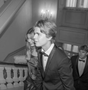 Ellen Hillingsø Instagram - Mor’s dreng #hisboyness , TG , #themaincharacter @thomas.g.c fylder 21 år i dag. Tak for solskin både i dag og helt generelt. Shit hvor vi dog ELSKER dig højt …… ♥️♥️♥️♥️ hurraaaaaa