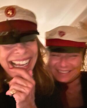 Ellen Hillingsø Instagram - Godt nytår derude … 🎉♥️