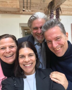 Ellen Hillingsø Instagram - Godt nytår derude … 🎉♥️