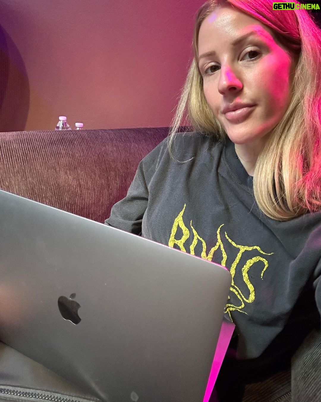 Ellie Goulding Instagram - Cali has been good to me. 🌊 🌻🌞✨