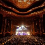 Ellie Goulding Instagram - Night one at the @kingsbklyn with The Wordless music Orchestra and conducted by Derrick Skye ✨✨✨ This has been my career-long dream, and to start at one of the most iconic venues in the world was so overwhelming I actually couldn’t stop laughing on stage at how incredible it all was. I am so lucky to do what I do and work with such great talent. Wearing @carolinaherrera Hair @davidvoncannon Make up @misha212 📷 @nicolemago / @juliadrummond