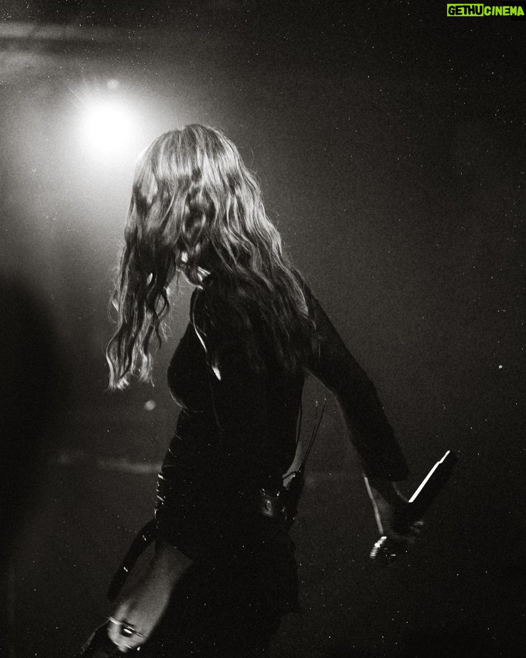 Ellie Goulding Instagram - Leeds by @jrcmccord ✨