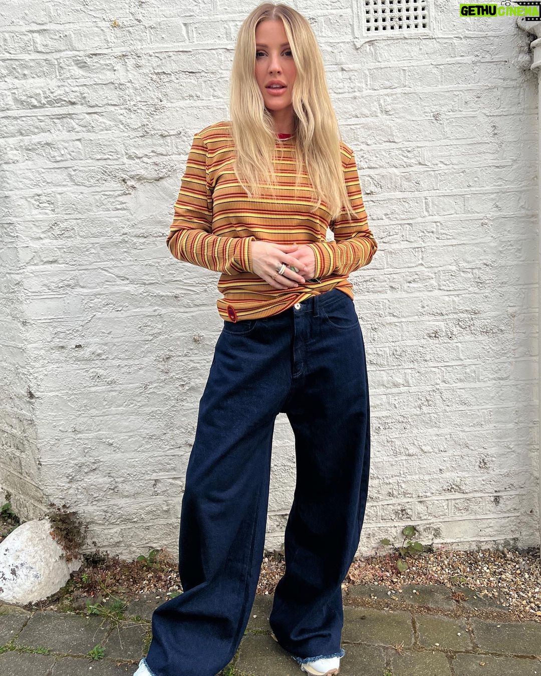 Ellie Goulding - 92.7K Likes - Are we going back to blonde? 💀