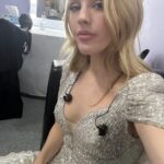 Ellie Goulding Instagram - Precious things in my hands plus a great dress or two