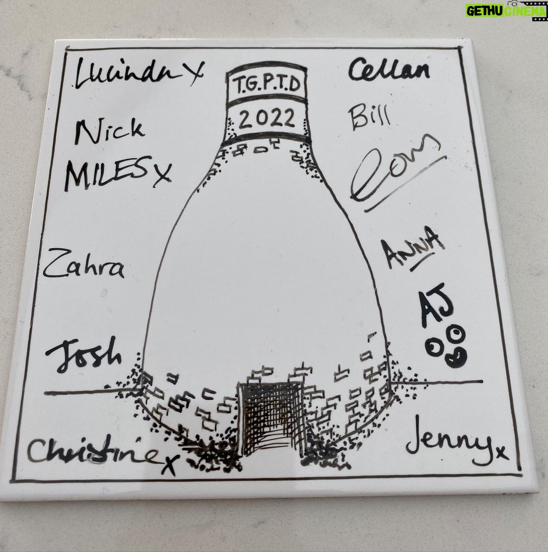 Ellie Taylor Instagram - It’s the @potterythrow FINAL tonight - 745pm @channel4 !!! It was a joy to return to be a little part of such a huge event for all three of the fantastic finalists. The second pic is a tile the potters gave me when I left ❤️ signed by all of them with a background of the famous Gladstone bottle kiln - what a gorgeous memento of such a brilliant show and wonderful bunch of people. But which signature on there belongs to the winner? Christine, AJ or Anna?🤔 tune in to find out. And as always, ready the tissues 😭