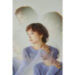 Ellie Toyota Instagram - 🌅 あけまして おめでとうございます🎍✨ 2023年がみなさまにとって、 健やかで笑顔溢れる1年になりますように🌈 今年もどうぞよろしくお願いします🥰 心身を整えて、 自分の好きなこと、やりたいことに ぴょんっ🐇と飛び込めるような年にしていきたい。 Photographer: 菊地史さん Hair&makeup: 赤間直幸さん Stylist: 井阪恵さん Outfits : @renorm_official