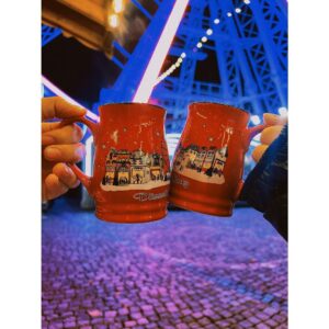 Ellie Toyota Instagram - 🇩🇪
ドイツ旅。
飲んで、食べて、飲んで、食べて、食べて、食べて…
こわくて体重計にのれません笑

住んでいるように滞在できて、最高に楽しかった。
娘と私をおうちに泊まらせてくれたりさちゃんファミリーに感謝🥰