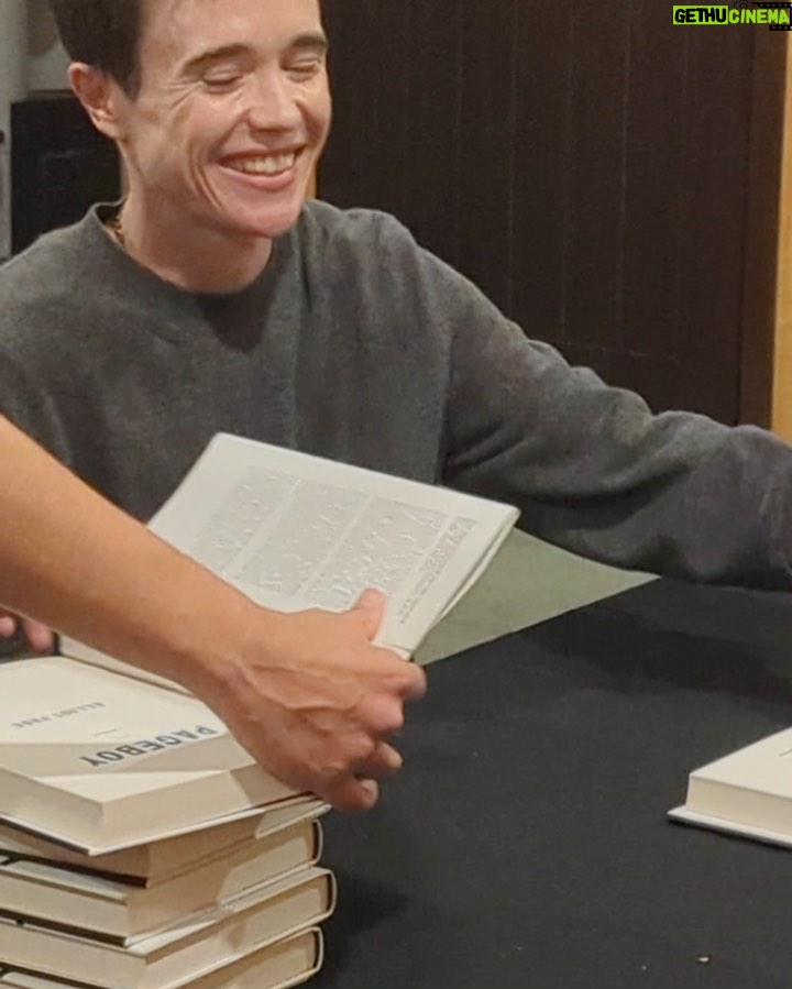 Elliot Page Instagram - Just wrapped the UK Pageboy tour. In London I had a conversation with @shon.faye at @southbankcentre. I assume you know by now that I'm a massive fan of Shon’s book The Transgender Issue, it was a true honour to discuss Pageboy with her. Thank you for everything, Shon! In Manchester I was joined by @russelltovey at @bridgewaterhall. Russell, you’re wonderful and I loved our time together. I’m filled with gratitude for the warm welcome in the UK, including seeing this Pageboy mural by @thefoxfisher in London. Up next, my last stop - Germany! 📸: @priyamollyx