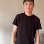 Elliot Page Instagram - A message from me.  🏳️‍⚧️ Watch and then go to ustranssurvey.org. @transequalitynow