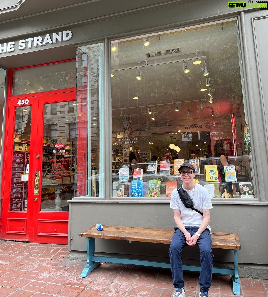 Elliot Page Instagram - Freshly signed copies of Pageboy at The Strand (UWS) if you want one....