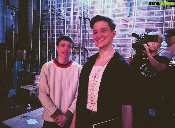 Elliot Page Instagram - @theogermaine and I backstage at The Barrymore Theater in Madison, WI. Thank you so much to Theo for moderating and @roomofonesownbooks for hosting. And to the full house in the audience, you made my first trip to Madison really special. ❤️ Oh and Mo enjoyed making his tour debut too 🐶