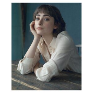 Ellise Chappell Instagram - 🧃