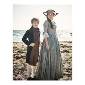 Ellise Chappell Instagram - My heart is full. Playing Morwenna has been a highlight of my life and I feel so lucky and proud to have been given the opportunity to portray her incredible story. Thank you to everyone who has loved her, I’m going to miss the Poldark lovefest so much but wowowow what an amazing cast, crew, production team and fan base. I’ve walked away with friends for life, and experiences I will never forget ♥️ MY HEART. IS. FULL. Poldark for the last time at 8:30pm tonight on BBC1 x I’m going to be a mess x @official_poldark @bbcone