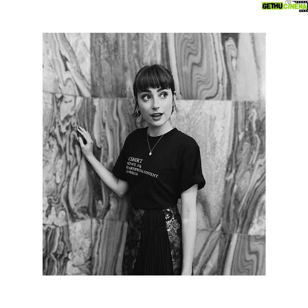 Ellise Chappell Instagram - • @motherofpearl x #lfw • #sustainablefashion 🌎