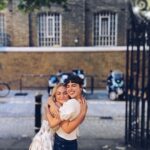 Ellise Chappell Instagram - squeezing @charterisciara with all my might 🍋🍋🍋