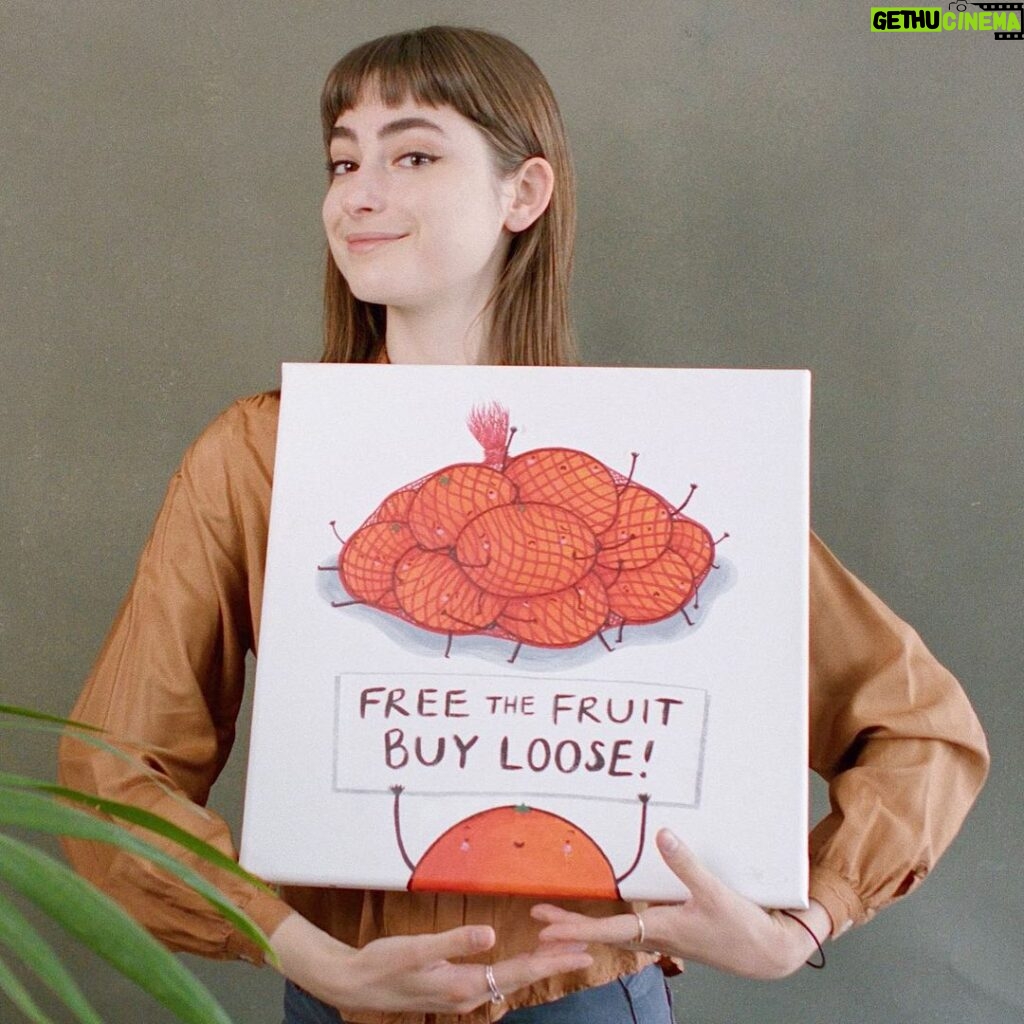 Ellise Chappell Instagram - Hello! 🍊🍊🍊 It’s #plasticfreejuly and I’ve teamed up with @legoodsociety and the ‘Let’s Live with Less Plastic’ outdoor art exhibition to create a painting to highlight the continuous issue of plastic pollution, and to encourage people to live with less of the stuff. It’s now up on a billboard in Westfield, Stratford thanks to @oceanoutdoor and @oceanforoceans 🐳 My piece focuses specifically on the issue of plastic food packaging and the power we hold as consumers. When plastic is used for food packaging, it becomes an undervalued, disposable material; one that is used and thrown away sometimes within minutes. And yet, plastic lasts forever, slowly breaking down into toxic microplastics that permeate our ecosystems. With my painting, I hope to highlight this mismatch, whilst appealing to our immense capacity for empathy. FREE THE FRUIT! To accompany the painting, the immensely talented @yuanwho shot a short video where I talk about my work (I’m a crazy pumpkin lady?), the idea behind the piece, the amazing @exxpedition_ (an incredible organisation who tirelessly raise awareness around the issue and who I learnt so much from), and a few thoughts on plastic food packaging. Click the link in my bio to watch the full thing and head to legoodsociety.com to check out the full exhibition !💥