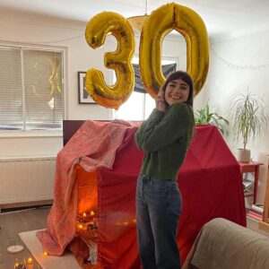 Ellise Chappell Instagram - Hey 3️⃣0️⃣ thank you for the warmest welcome!!! I am vv happy to be here (and terrified) ♈️🔥🐍🌞🌝🥳♥️🌳🍾