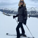Elsa Hosk Instagram - First day on the slopes of St Moritz was pure 🤍🤍🤍🤍 St. Moritz, Switzerland