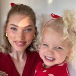 Elsa Hosk Instagram - Had to bribe her with a lollipop for these photos!! It’s pic two for me🥹 Merry Christmas and happy holidays from us!!❤️🥰🎄