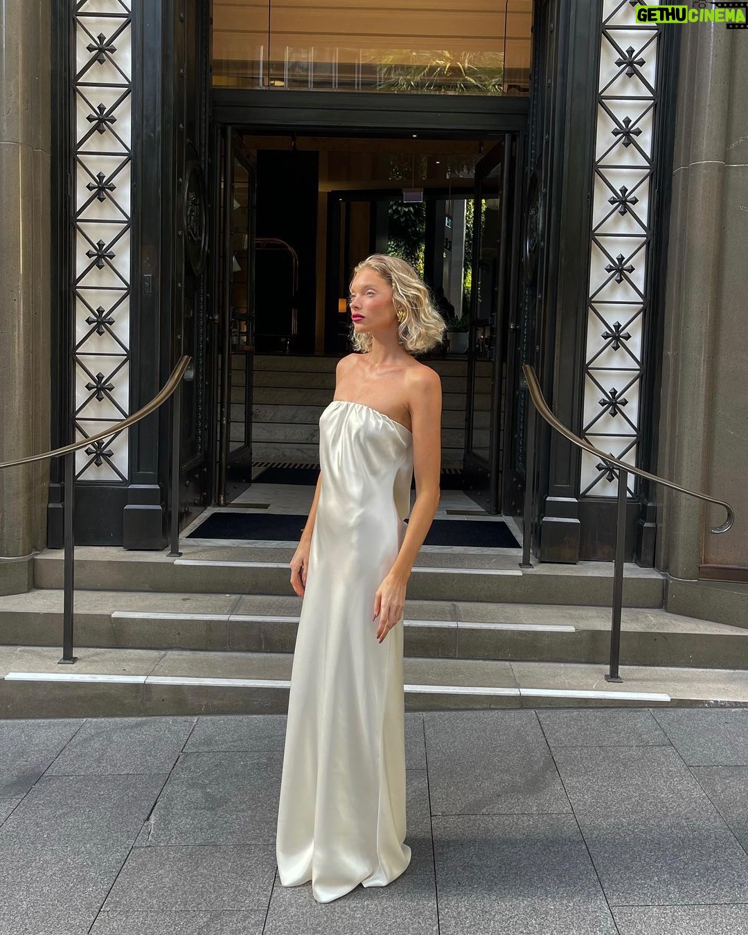 Elsa Hosk Instagram - The Ultimate silk gown🫶❤️ from the @helsastudio “Holidays in New York” collection droppin November 30th